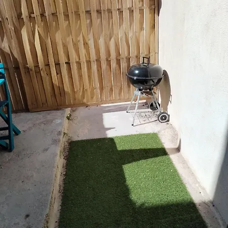 La Maison De Gloria Daire Lézignan-Corbières